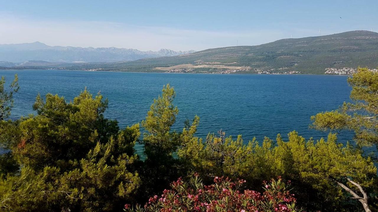 Apartman Karin Donji Karin Εξωτερικό φωτογραφία
